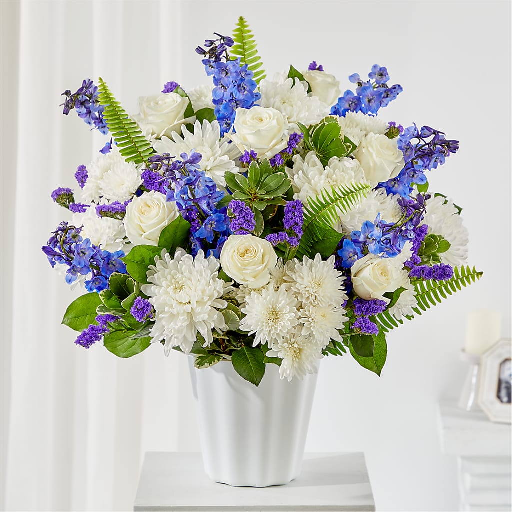 Hold Dear Tabletop Basket – Grimm-kruse-brix Florist Inc, Saint Louis MO