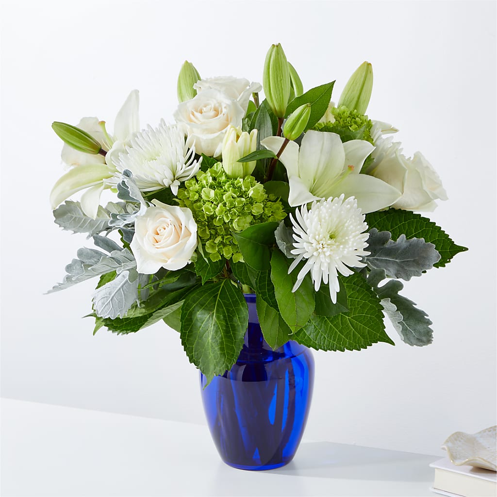 Snowy Dreams Bouquet – Grimm-kruse-brix Florist Inc, Saint Louis MO