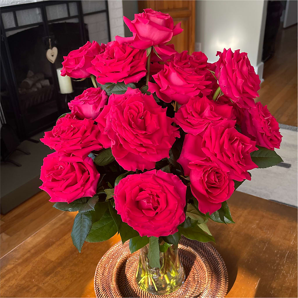 Long Stem Pink Rose Bouquet –  Grimm-kruse-brix Florist Inc, Saint Louis MO