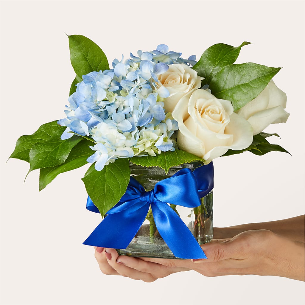 Sky Blue Delight Bouquet –  Grimm-kruse-brix Florist Inc, Saint Louis MO