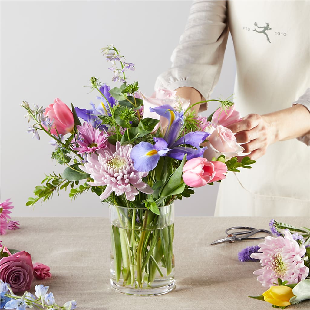 Pastel Tradition - A Florist Original –  Grimm-kruse-brix Florist Inc, Saint Louis MO
