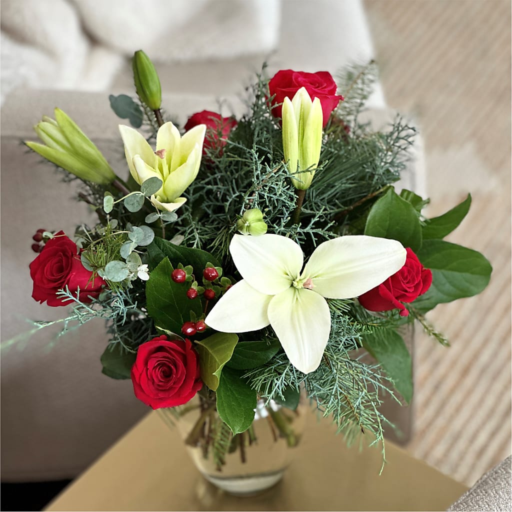 Glittering Lights Bouquet –  Grimm-kruse-brix Florist Inc, Saint Louis MO
