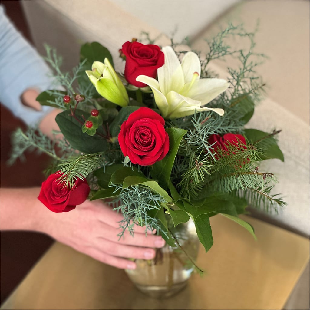 Glittering Lights Bouquet –  Grimm-kruse-brix Florist Inc, Saint Louis MO