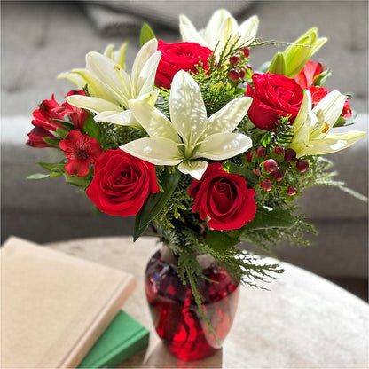 Evergreen Delight Bouquet –  Grimm-kruse-brix Florist Inc, Saint Louis MO