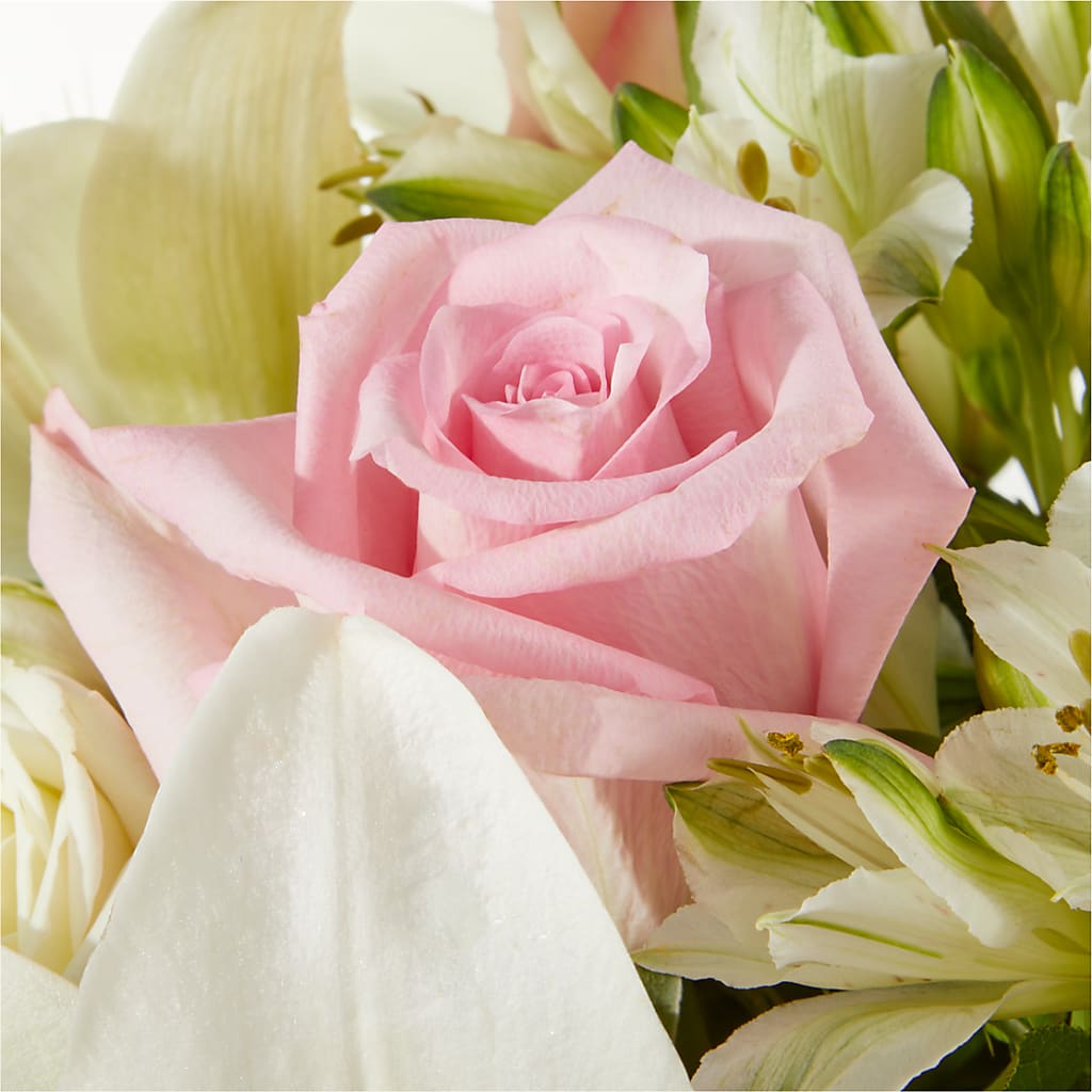 Kindhearted Bouquet –  Grimm-kruse-brix Florist Inc, Saint Louis MO